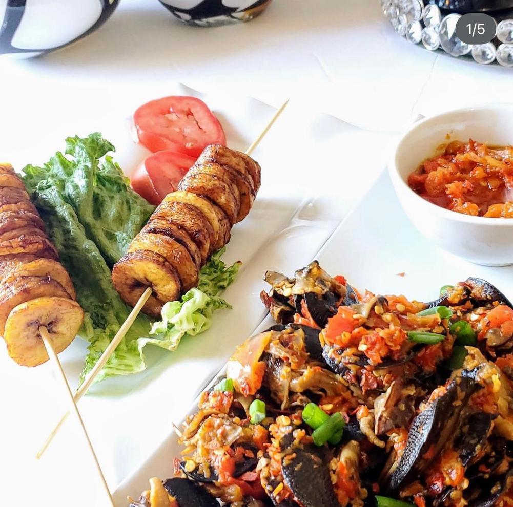 Plantain skewers with peppered snail